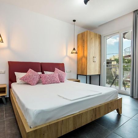 פוטוס Linden Apartments מראה חיצוני תמונה