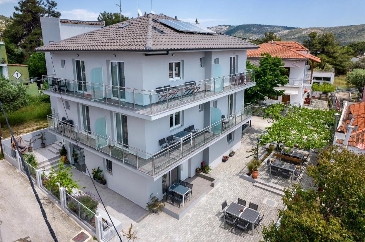 פוטוס Linden Apartments מראה חיצוני תמונה