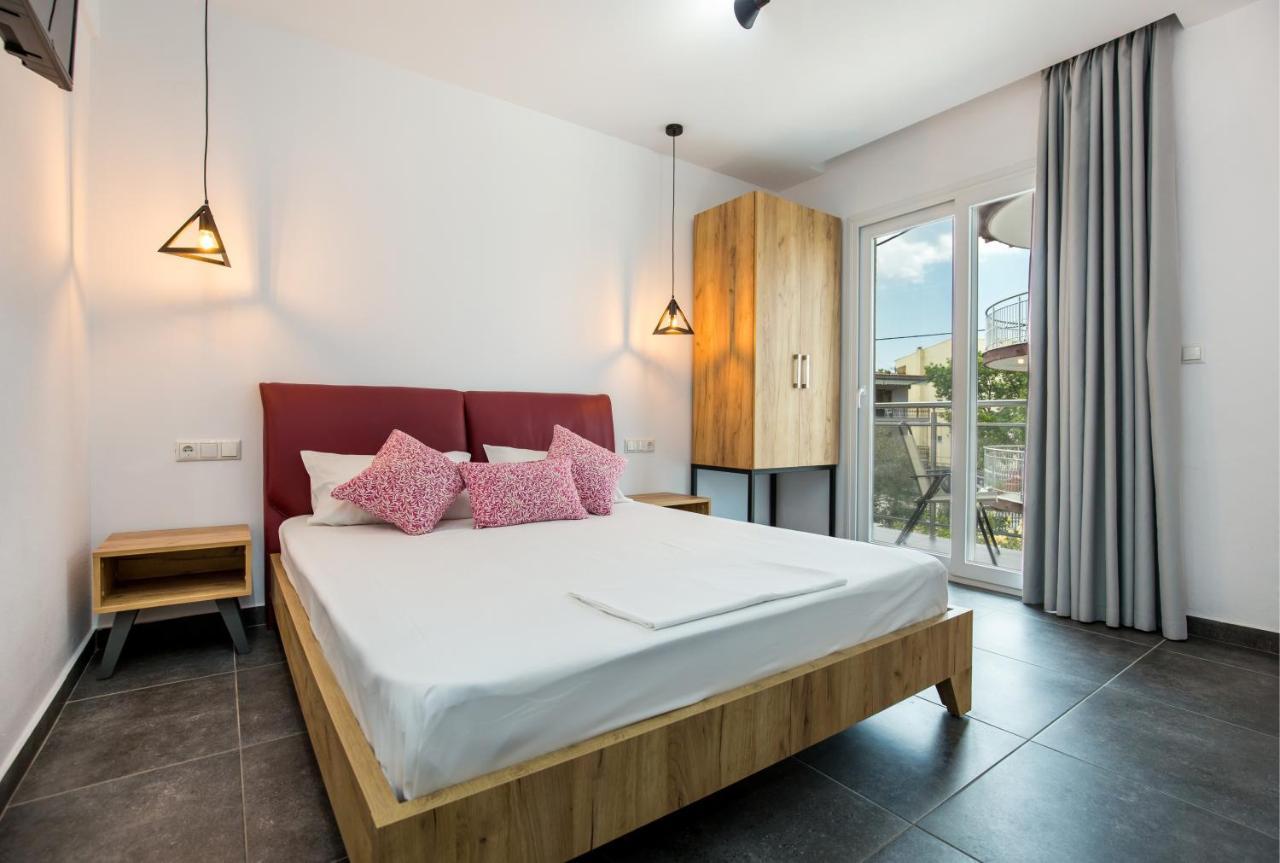 פוטוס Linden Apartments מראה חיצוני תמונה